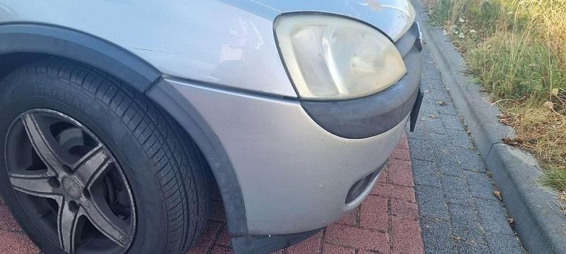 Occasion Opel Corsa Elegance 90 PK (66 kW) 2002 Zilver Hatchback
