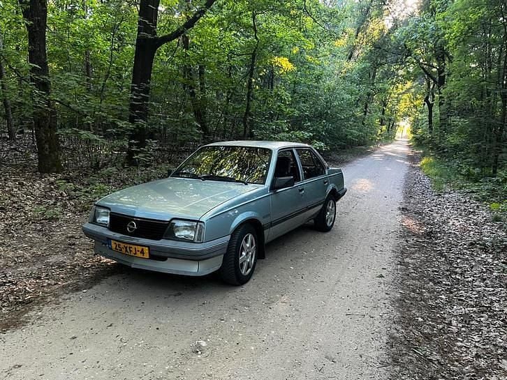Gebruikt 1986 Opel Ascona | € 2.900 - Afbeelding 1/4