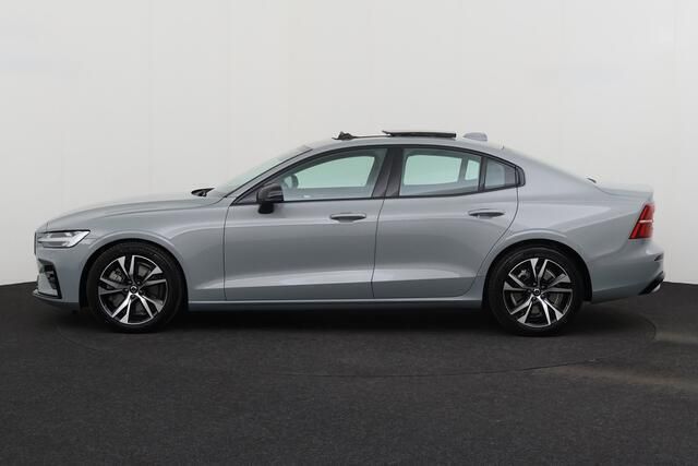 Occasion Volvo S60 2023 Grijs Sedan