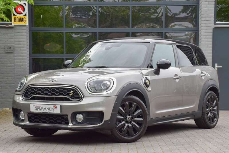 Grijs Gebruikt 2018 Mini Cooper S Countryman Chili SUV | € 23.950 (Eerlijke prijs) - Afbeelding 1/4