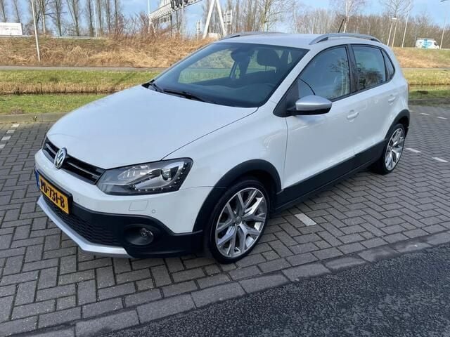 Occasion VW Polo Cross 90 PK (66 kW) 2015 Wit Hatchback