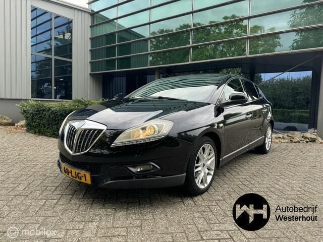 Occasion Lancia Delta 120 PK (88 kW) 2010 Zwart Hatchback