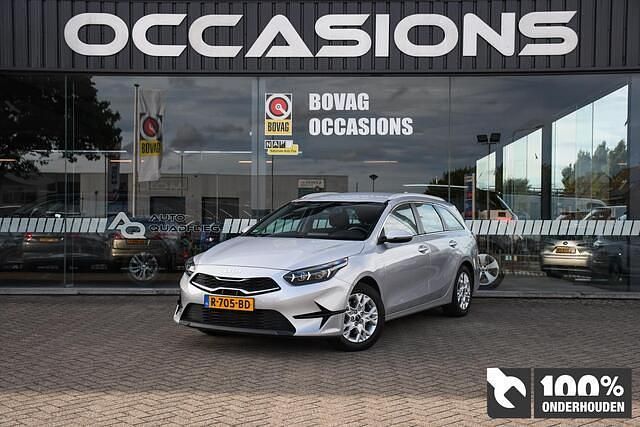Grijs Gebruikt 2022 Kia Ceed Sportswagon Stationwagen | € 22.450 (Iets duurder) - Afbeelding 1/4