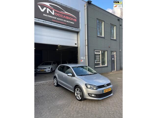 Grijs Occasion 2012 VW Polo Comfortline Hatchback | € 4.950 (Eerlijke prijs) - Afbeelding 1/4