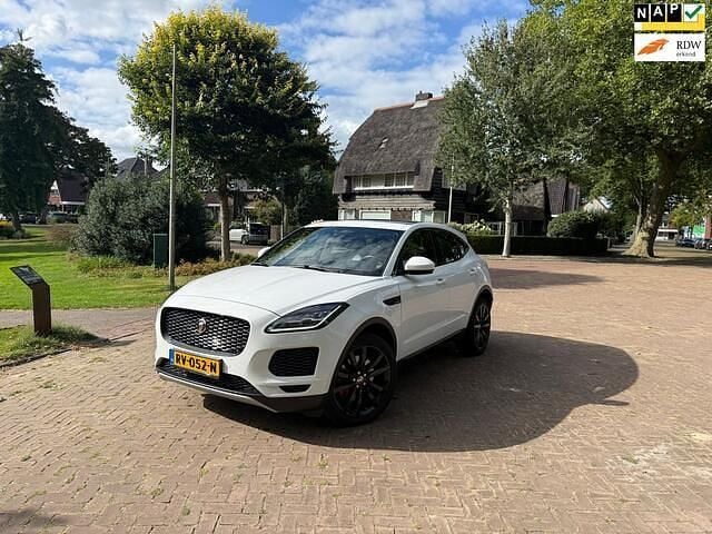 Wit Gebruikt 2018 Jaguar E-Pace R-Dynamic SUV | € 12.995 (Eerlijke prijs) - Afbeelding 1/4