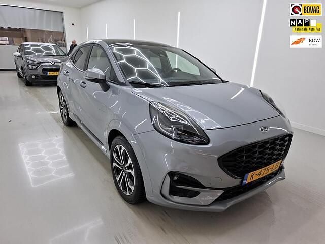 Grijs (metallic) Occasion 2021 Ford Puma ST-Line SUV | € 18.999 (Iets duurder) - Afbeelding 1/4