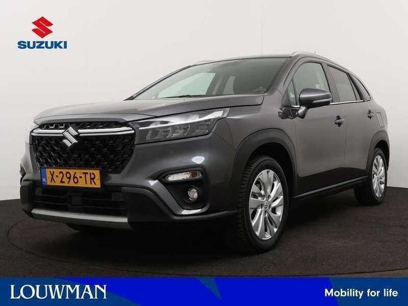 Grijs, metallic lak Gebruikt 2024 Suzuki SX4 S-Cross SUV | € 27.945 (Goede deal) - Afbeelding 1/3