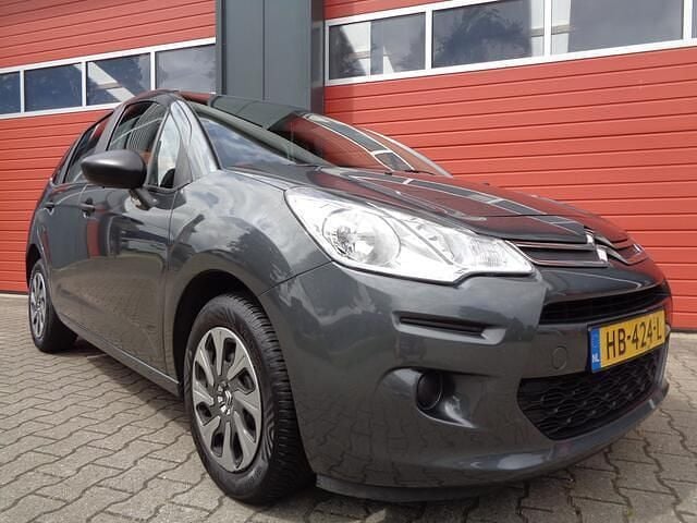 Grijs Gebruikt 2015 Citroën C3 Attraction Hatchback | € 4.950 (Eerlijke prijs) - Afbeelding 1/4