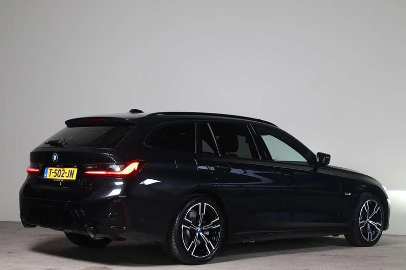 Occasion BMW 320e M Sport 204 PK (150 kW) 2023 Zwart Stationwagen