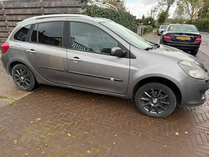 Occasion Renault Clio II 100 PK (73 kW) 2009 Stationwagen