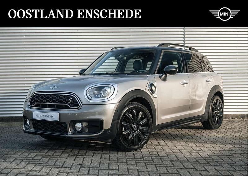 Grijs (metallic) Occasion 2018 Mini Cooper S Countryman Comfort SUV | € 22.450 (Iets duurder) - Afbeelding 1/4