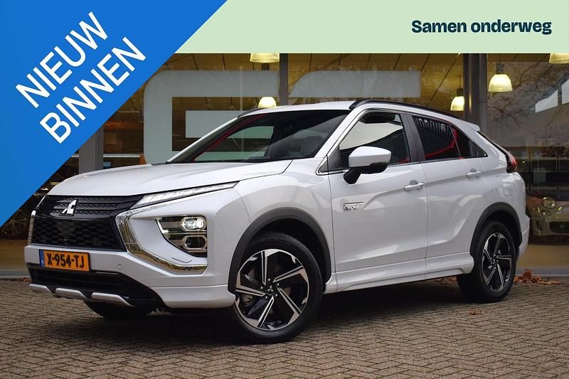 Wit Gebruikt 2024 Mitsubishi Eclipse Instyle SUV | € 29.910 (Eerlijke prijs) - Afbeelding 1/4