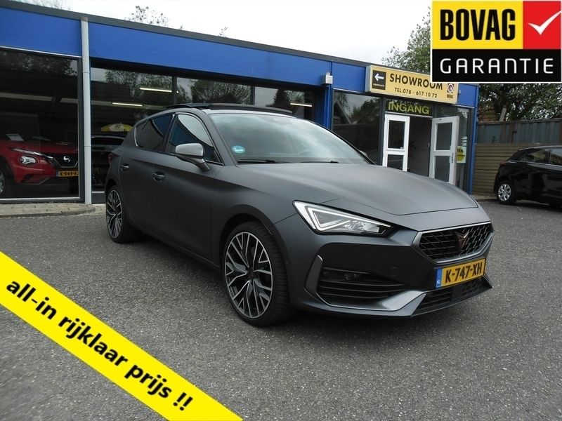 Grijs Gebruikt 2021 Cupra Leon VZ Hatchback | € 26.850 (Eerlijke prijs) - Afbeelding 1/4