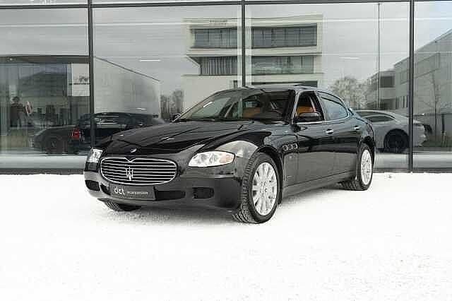 Zwart Gebruikt 2008 Maserati Quattroporte Sedan | € 34.900 (Eerlijke prijs) - Afbeelding 1/4
