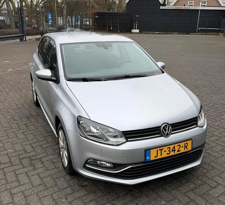 Grijs Occasion 2014 VW Polo Edition Hatchback | € 7.950 (Eerlijke prijs) - Afbeelding 1/4