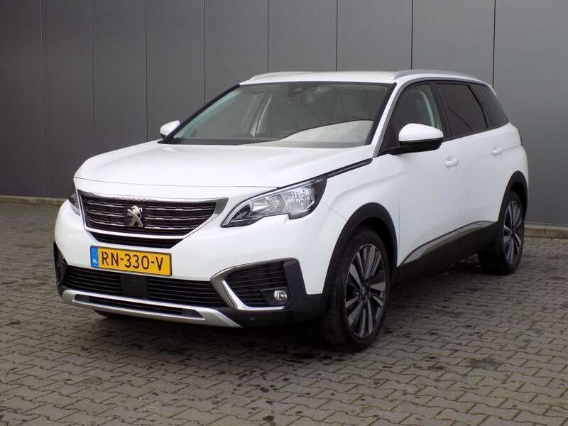 Wit Gebruikt 2018 Peugeot 5008 Premium MPV | € 13.250 (Goede deal) - Afbeelding 1/3