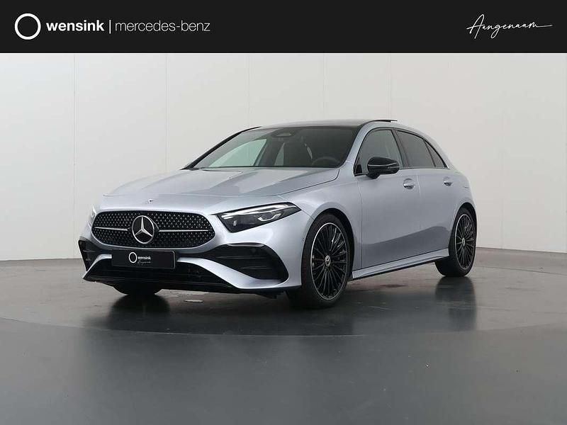 Grijs Nieuw 2025 Mercedes A180 Business Hatchback | € 51.950 - Afbeelding 1/4