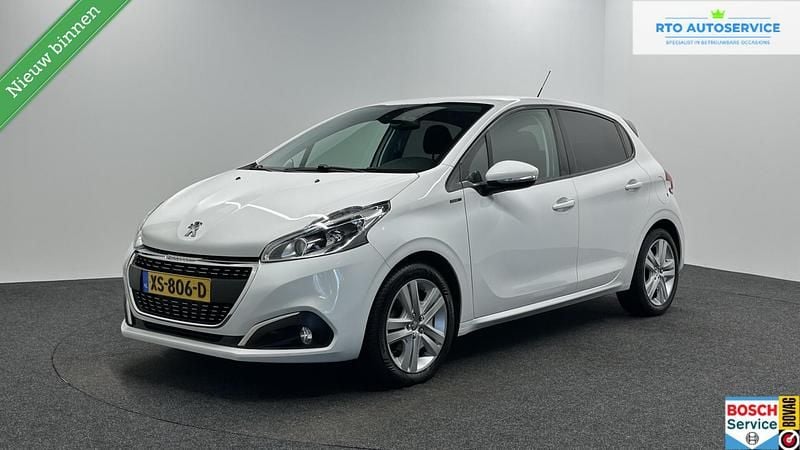 Wit Occasion 2019 Peugeot 208 Active Hatchback | € 8.000 (Goede deal) - Afbeelding 1/4