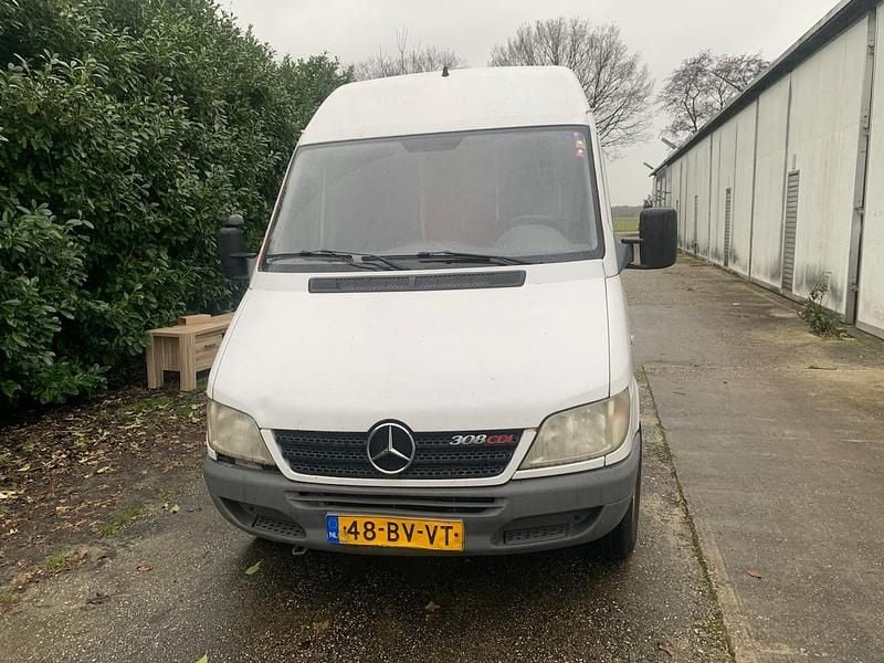 Wit Occasion 2006 Mercedes Sprinter | € 3.950 (Super prijs) - Afbeelding 1/4