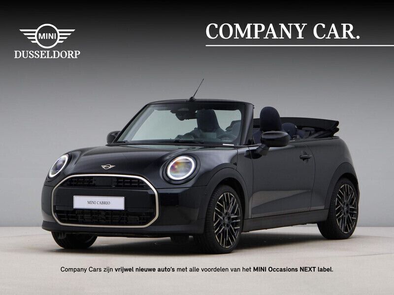Zwart, metallic lak Gebruikt 2024 Mini Cooper Cabriolet Favoured Cabriolet | € 46.950 - Afbeelding 1/4