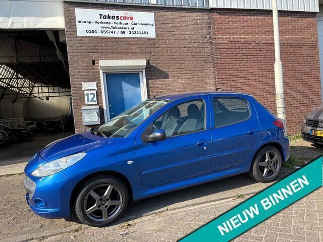 Blauw Gebruikt 2009 Peugeot 206+ Hatchback | € 2.549 (Eerlijke prijs) - Afbeelding 1/4