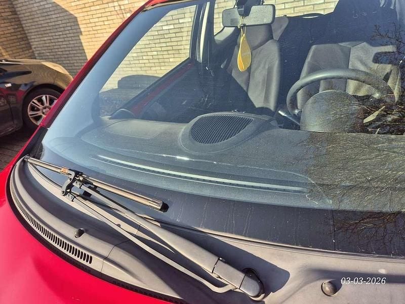 Occasion Toyota Aygo 68 PK (50 kW) 2007 Rood Hatchback