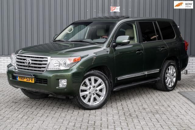 Groen Gebruikt 2015 Toyota Land Cruiser V8 SUV | € 34.950 - Afbeelding 1/4