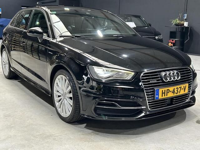 Occasion Audi A3 Sportback Ambition 150 PK (110 kW) 2015 Zwart Hatchback