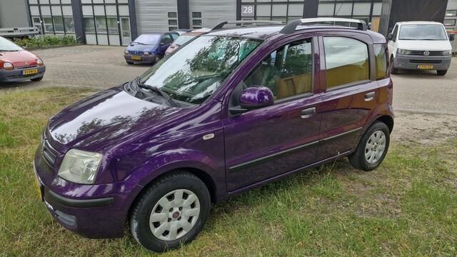 Paars Gebruikt 2011 Fiat Panda Hatchback | € 2.450 (Eerlijke prijs) - Afbeelding 1/4