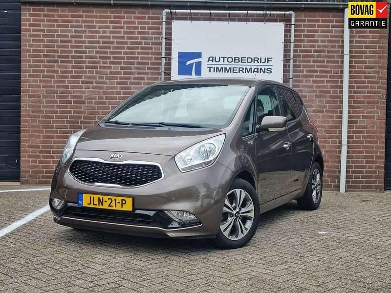 Bruin Gebruikt 2018 Kia Venga Platinum Edition Hatchback | € 18.450 (Eerlijke prijs) - Afbeelding 1/4