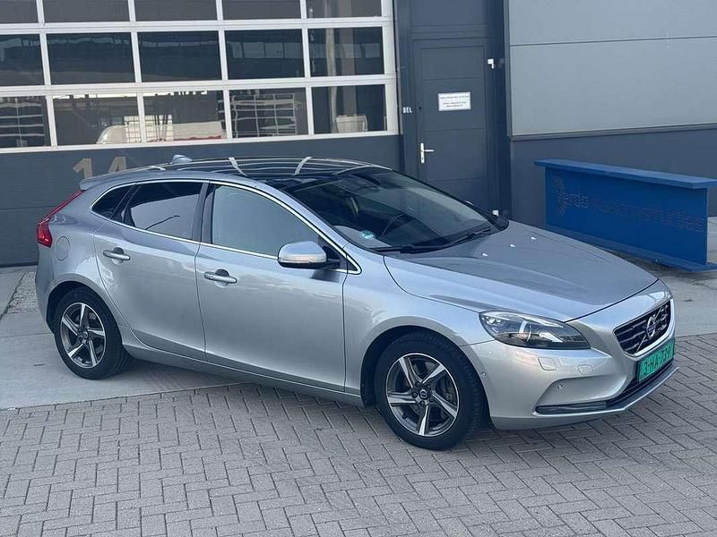 Gebruikt 2014 Volvo V40 Ocean Race Stationwagen | € 4.750 (Eerlijke prijs) - Afbeelding 1/4