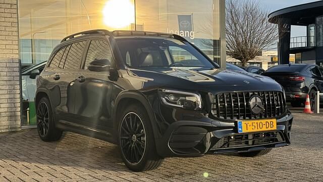 Occasion Mercedes GLB250 Premium 225 PK (165 kW) 2020 Zwart (metallic) SUV