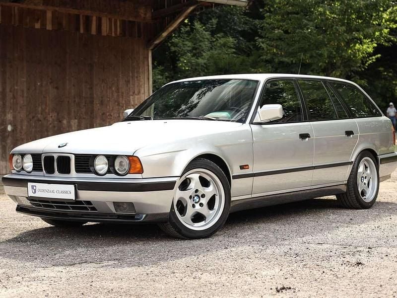 Zilver Gebruikt 1992 BMW M5 Stationwagen | € 69.950 - Afbeelding 1/4