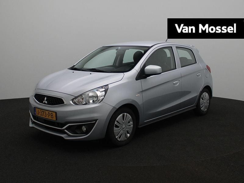 Grijs Gebruikt 2020 Mitsubishi Space Star Hatchback | € 6.940 (Goede deal) - Afbeelding 1/4