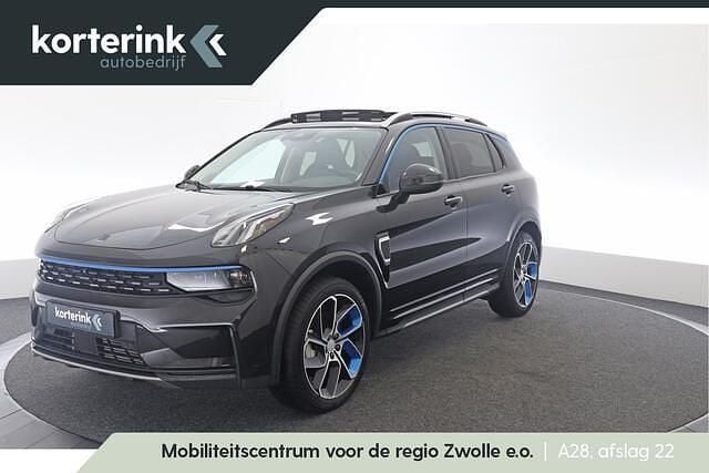 Zwart Occasion 2023 Lynk & Co 01 SUV | € 26.950 (Eerlijke prijs) - Afbeelding 1/4