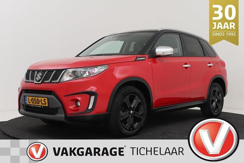 Rood Occasion 2021 Suzuki Vitara SUV | € 16.399 (Super prijs) - Afbeelding 1/3