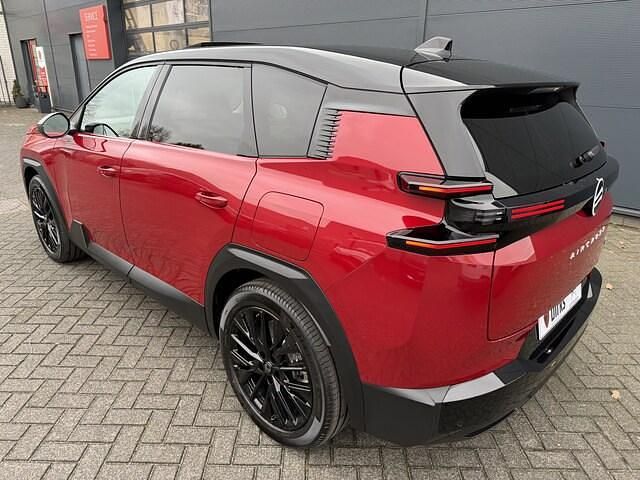 Nieuw Citroën C5 Aircross Comfort 2025 Rood (parellak) SUV