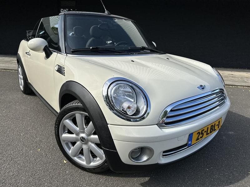 Cabriolet Gebruikt 2010 Mini Cooper Cabriolet Pepper Cabriolet | € 6.995 (Eerlijke prijs) - Afbeelding 1/4