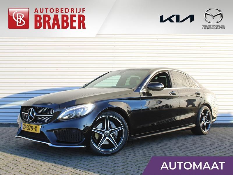 Zwart Occasion 2019 Mercedes C180 Sport Edition Sedan | € 26.495 - Afbeelding 1/4