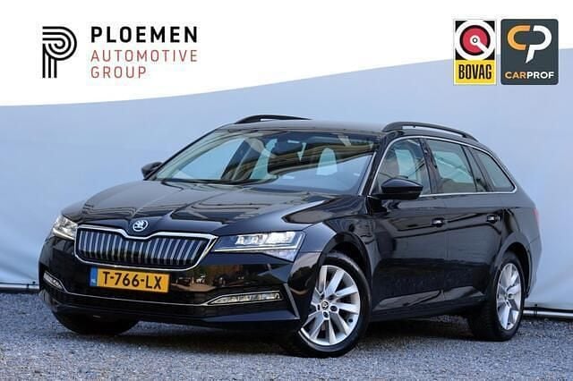 Zwart Gebruikt 2020 Skoda Superb Business Line Stationwagen | € 24.400 (Goede deal) - Afbeelding 1/4
