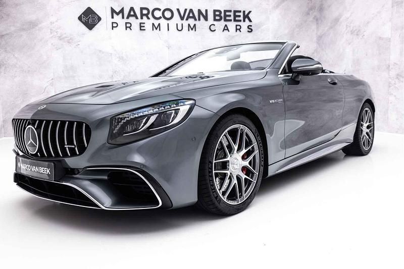 992 selenietgrijs metallic Gebruikt 2019 Mercedes S63 AMG Premium Plus Cabriolet | € 149.850 - Afbeelding 1/4