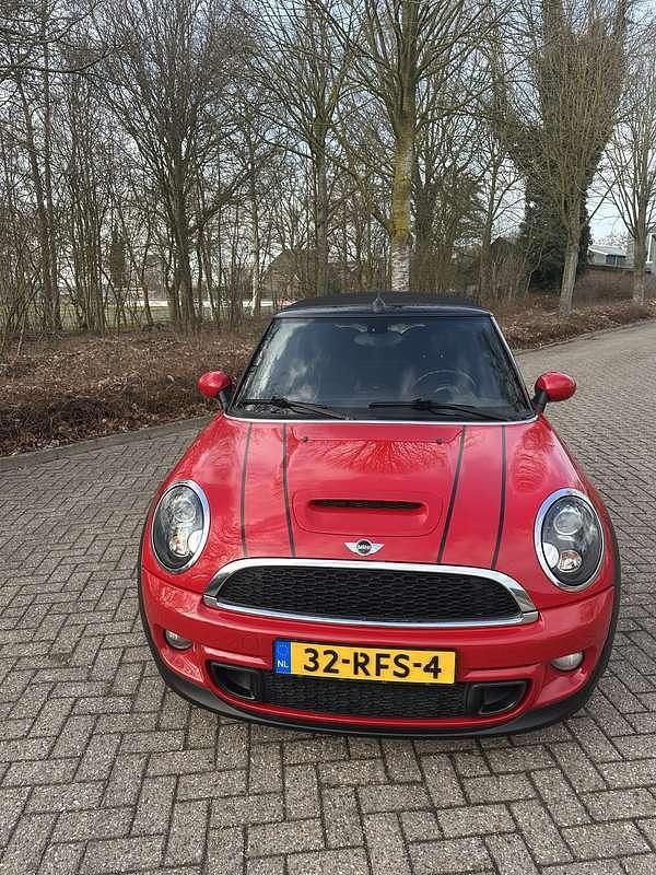 Occasion Mini Cooper S Cabriolet Chili 184 PK (135 kW) 2011 Rood Cabriolet