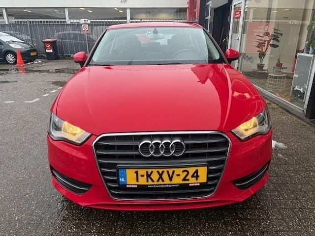 Occasion Audi A3 Attraction 179 PK (131 kW) 2013 Rood Hatchback