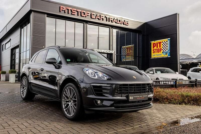 Grijs Gebruikt 2018 Porsche Macan SUV | € 44.950 (Super prijs) - Afbeelding 1/3