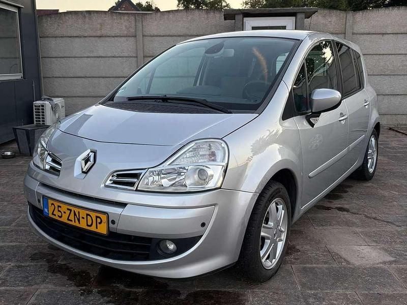 Grijs Gebruikt 2008 Renault Modus Dynamique MPV | € 3.650 (Duur) - Afbeelding 1/4