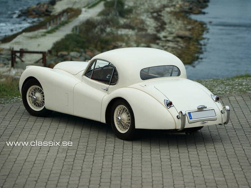 Wit Gebruikt 1954 Jaguar XK SE Coupé | € 100.000 - Afbeelding 1/4
