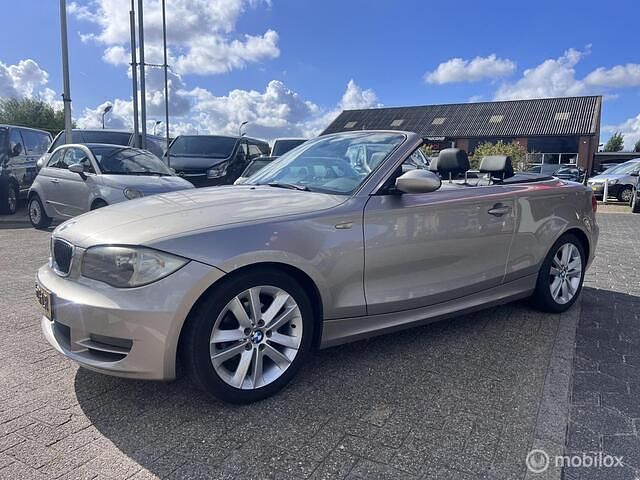 Grijs Gebruikt 2008 BMW 118 Cabriolet Executive Cabriolet | € 6.950 (Eerlijke prijs) - Afbeelding 1/4