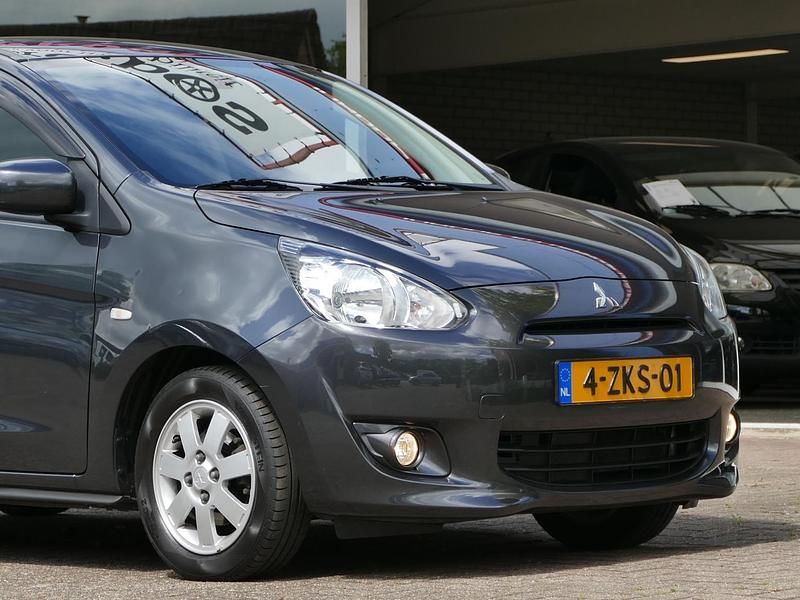 Occasion Mitsubishi Space Star 71 PK (52 kW) 2015 Grijs Hatchback