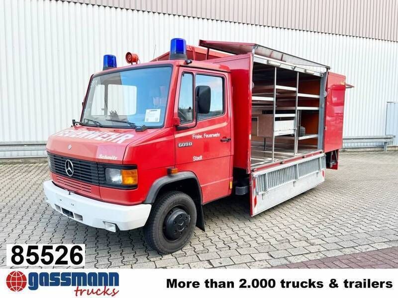Roodrot Gebruikt 1993 Mercedes T2 Van | € 14.900 - Afbeelding 1/4