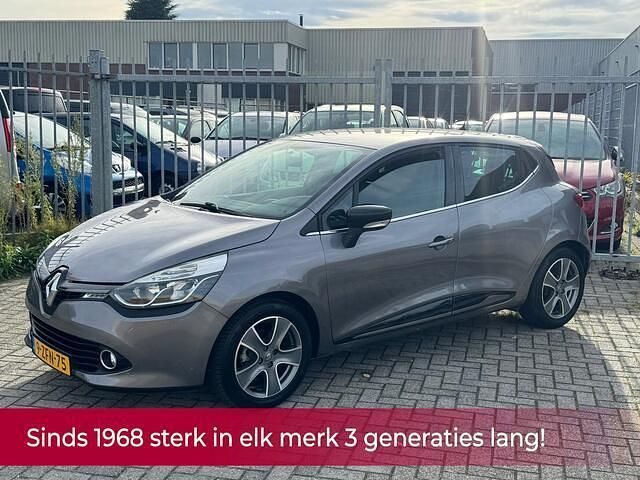 Grijs Occasion 2014 Renault Clio IV LE Hatchback | € 6.890 (Eerlijke prijs) - Afbeelding 1/4